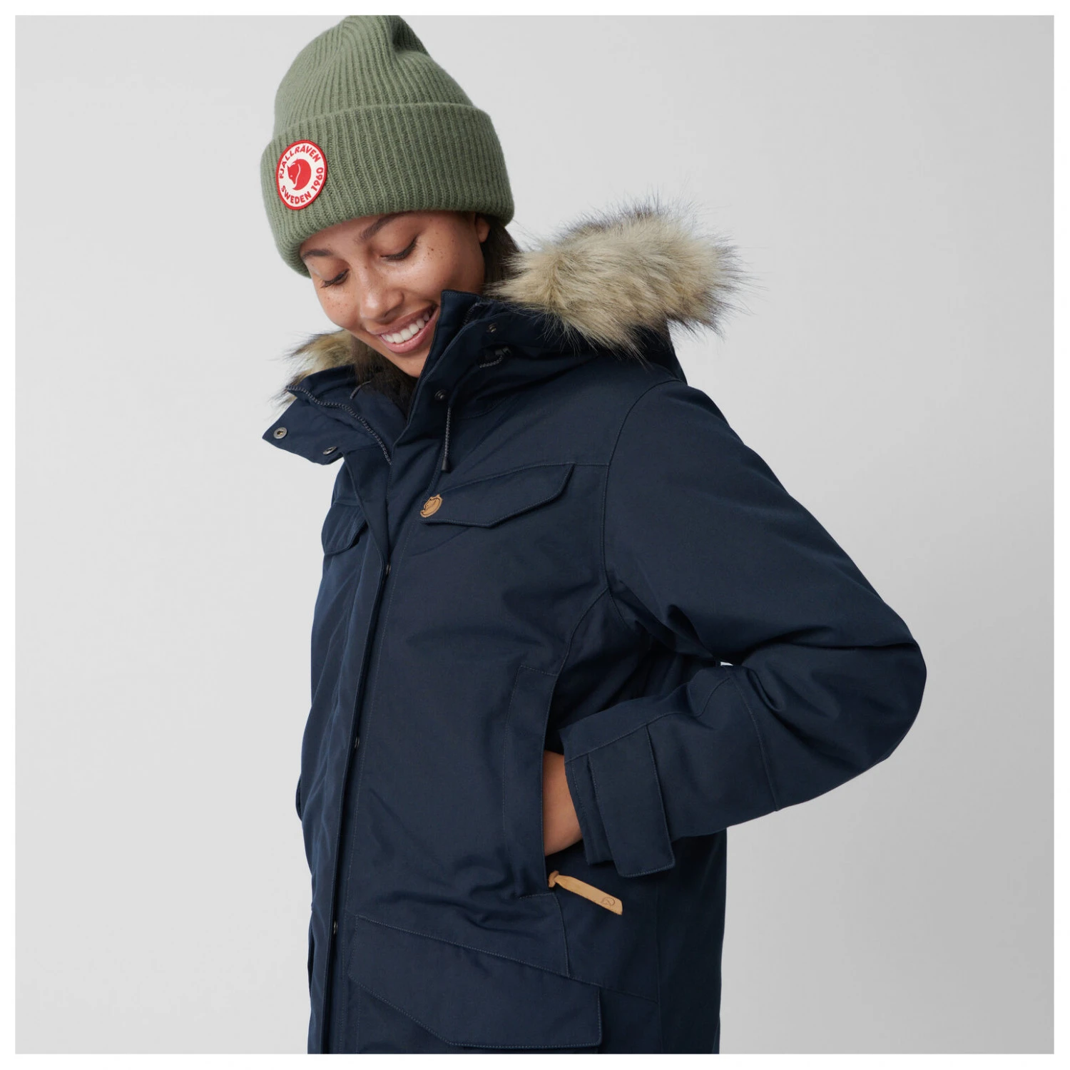 FJÄLLRÄVEN Women's Nuuk Parka - Coat - Image 8